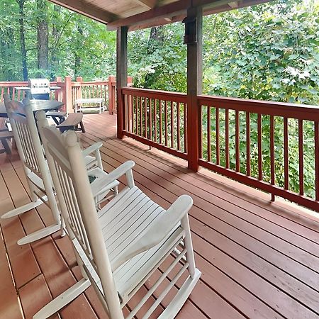 Splashing Sunrise, 2 Bedrooms, Private Pool, Arcade, Hot Tub, Sleeps 6 비둘기 포지 외부 사진